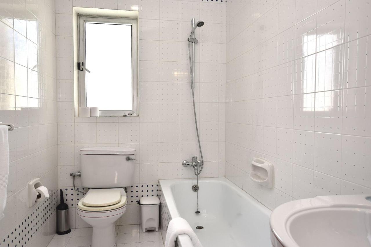 2 Bedroom, Bright & Central Top Floor Apartment - 5 Msida Extérieur photo