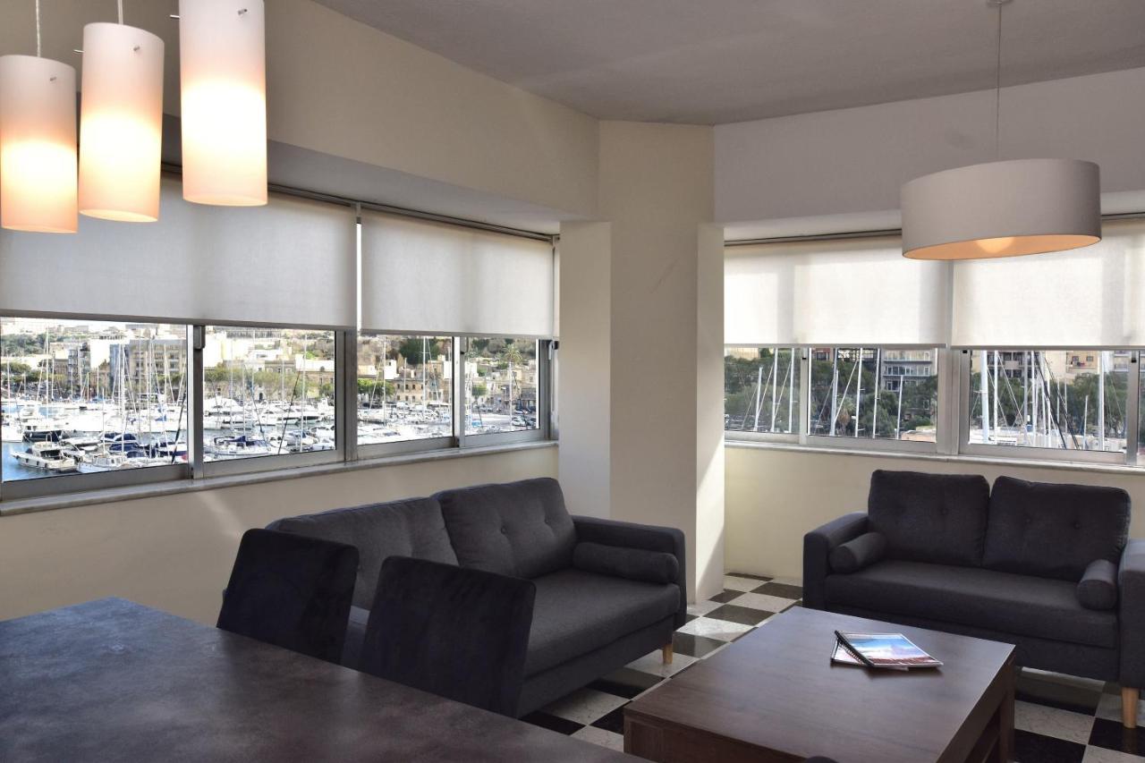 2 Bedroom, Bright & Central Top Floor Apartment - 5 Msida Extérieur photo